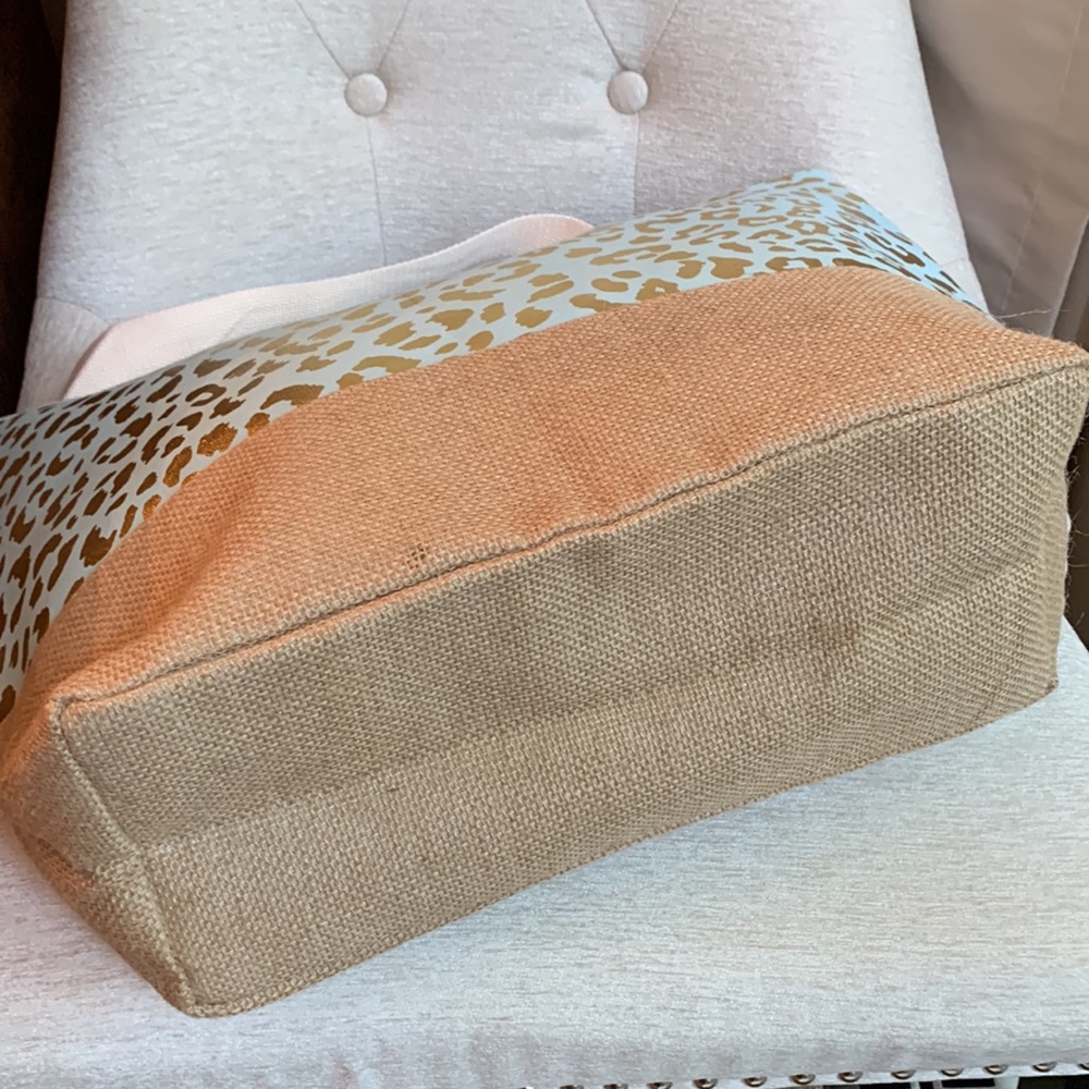 Cheetah Print Teal and Gold Burlap Tote new without tags - Picture 2 of 5